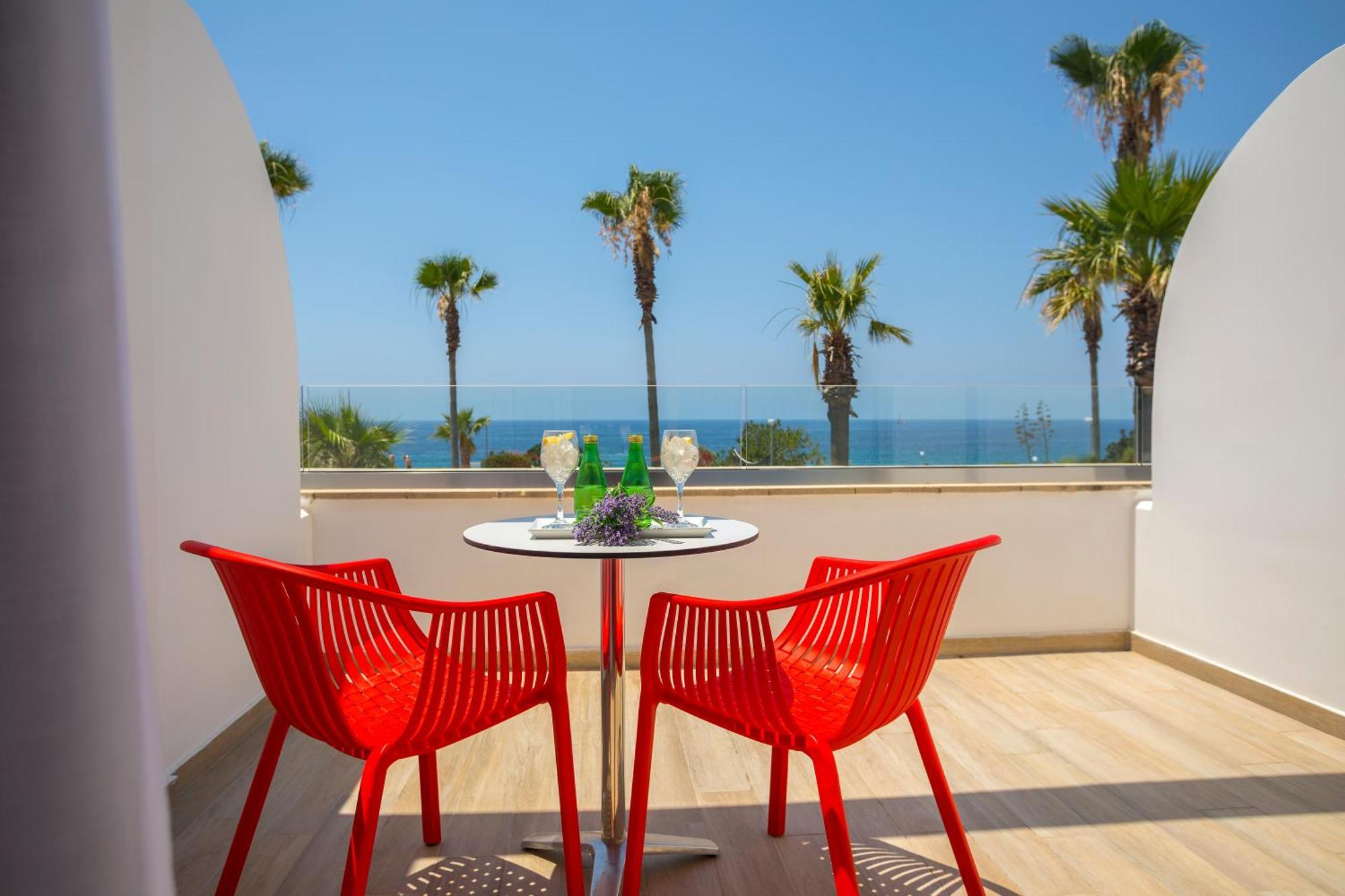 Leonardo Laura Beach & Splash Resort Klorakas Exterior foto