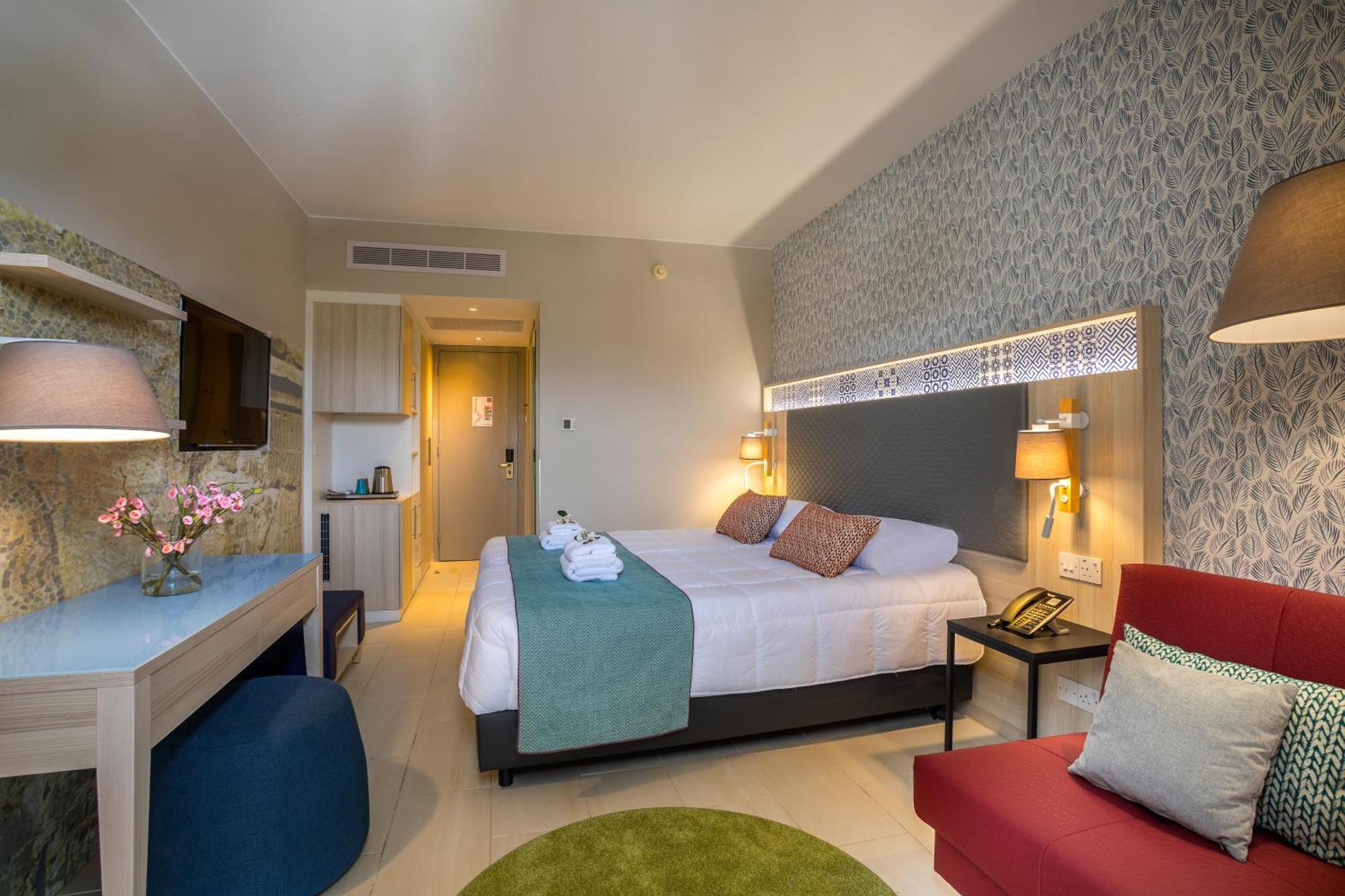 Leonardo Laura Beach & Splash Resort Klorakas Exterior foto