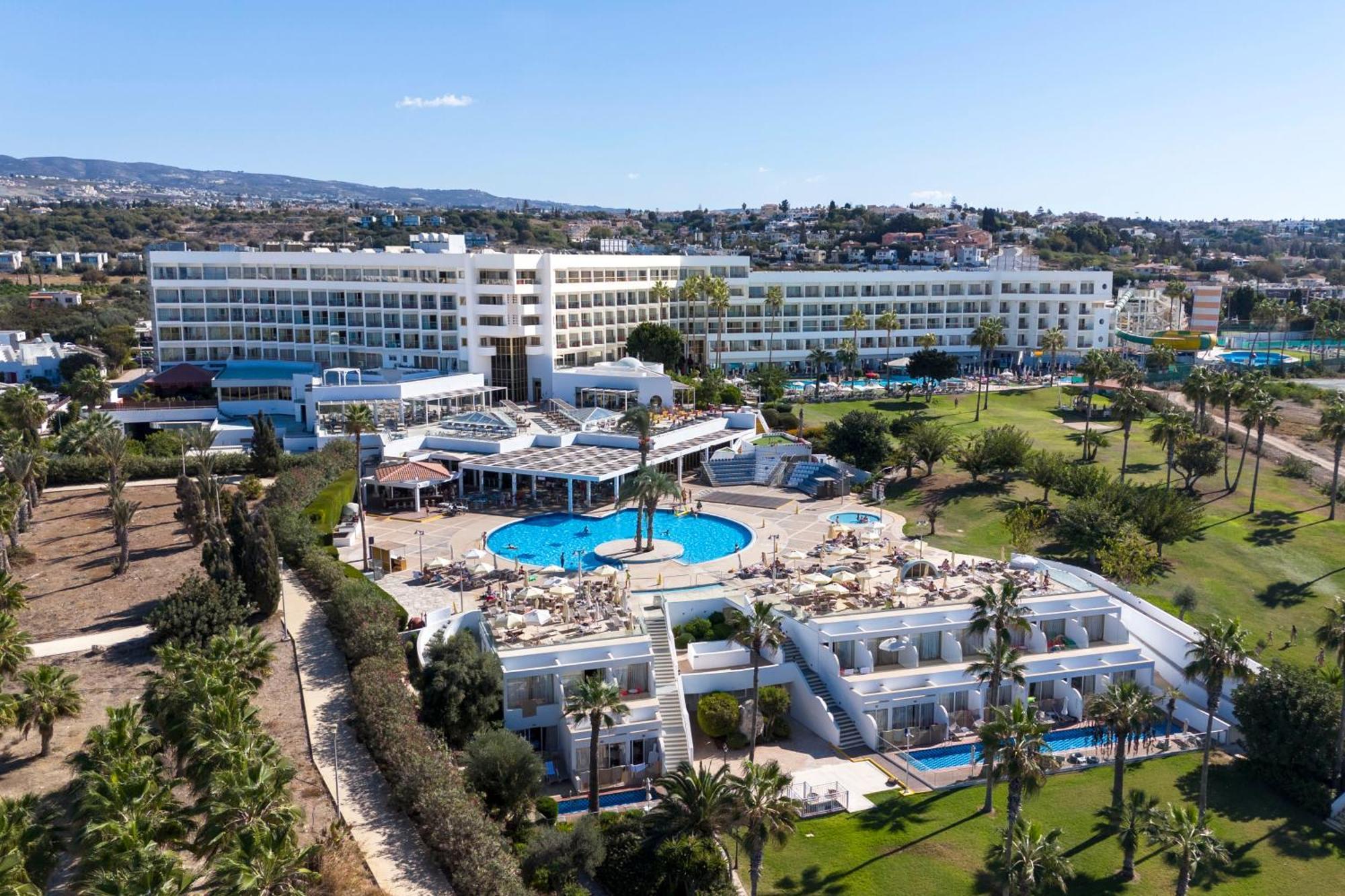 Leonardo Laura Beach & Splash Resort Klorakas Exterior foto